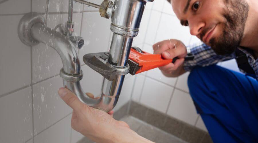 Toilet installation in Smyrna, DE